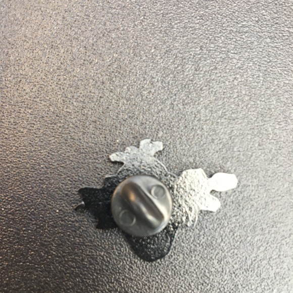 Heart of roses pin *3 for 12 - Picture 2 of 2